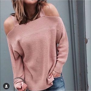 Sanctuary Open Shoulder Sweater Size M